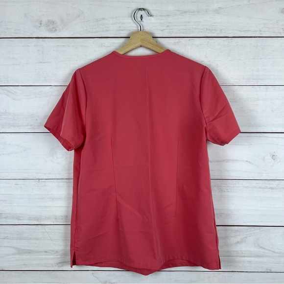 FIGS Catarina One Pocket Scrub Top Medium - Picture 2 of 4